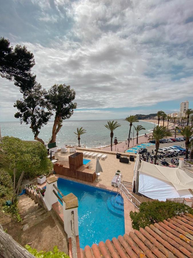 Villa Sa Caleta Lloret de Mar Esterno foto